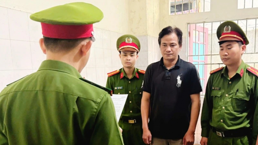Khởi tố, bắt tạm giam đôi vợ chồng lừa đảo mua đất dự án, chiếm đoạt hơn 4,2 tỷ đồng